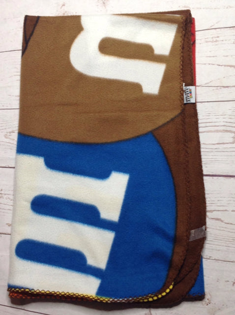 M&m discount world blanket