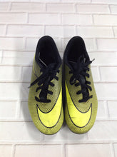 Nike Black & Yellow Cleats Size 2