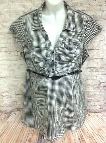 Size MAT X-LARGE Two Heart Maternity BLACK & WHITE Checkered Top