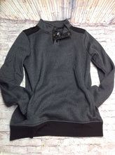 Urban Pipeline Gray & Black Top